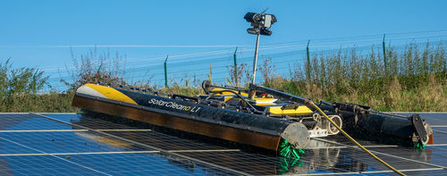 Reinigungsroboter für Solarpanel - L1 - SolarCleano SARL - Trockenreinigung / Nassreinigung / mobil