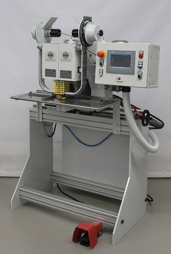 Elektrische Ösmaschine - 035_02 - Walter Winter Verbindungstechnik GmbH & Co.KG - automatisch / Doppel / mit Zuführung
