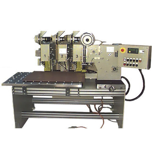 Elektrische Nietmaschine - 100_02 - Walter Winter Verbindungstechnik GmbH & Co.KG - mit Zuführung / servo / 4-Kopf