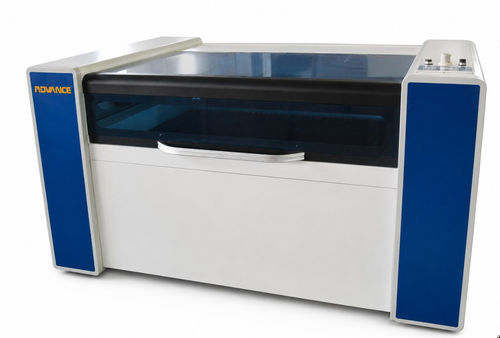 Schneide- und Graviermaschine / CO2-Laser - JustLaser s.r.l. - für Metall / Platten