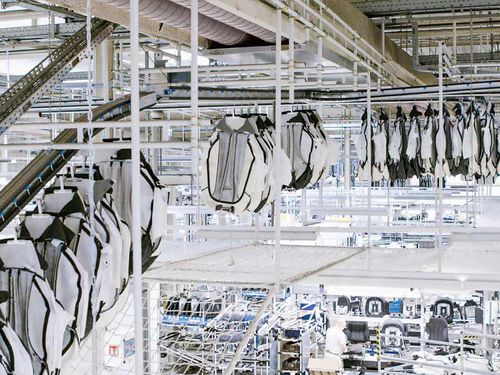Fördersystem für Transport - CPC - Schönenberger Systeme GmbH - Umschlag / für Kleidungsstücke / für Verteilung