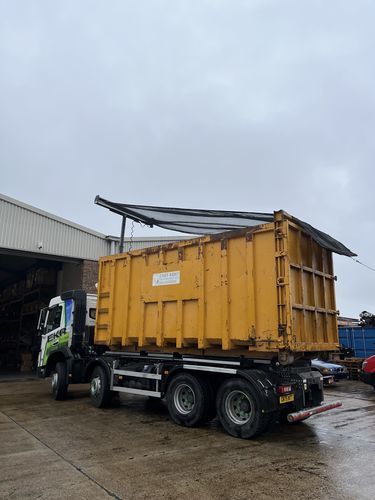 Mechanisches Abdecksystem - Hy-Tower™ - Shur-Co UK Ltd - elektrisch / Mülltonnen / für Sattelschlepper