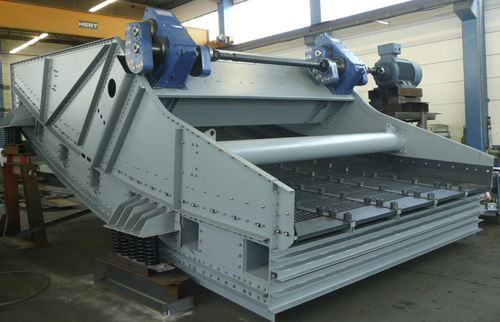 Bananensiebmaschine - Screening Technology Consulting OHG - Trockensiebung / Nasssiebung / Vibration