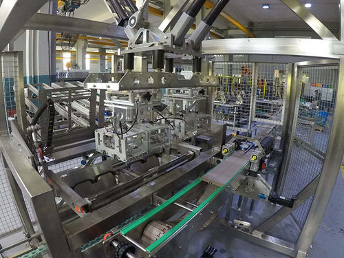 Horizontaler Kartonpacker Traypacker - Technica International - automatisch / für Kübel / für Flaschen