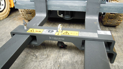 Abrollkipper mit LKW Haken - T183 G/S - KAUP GmbH & Co.KG