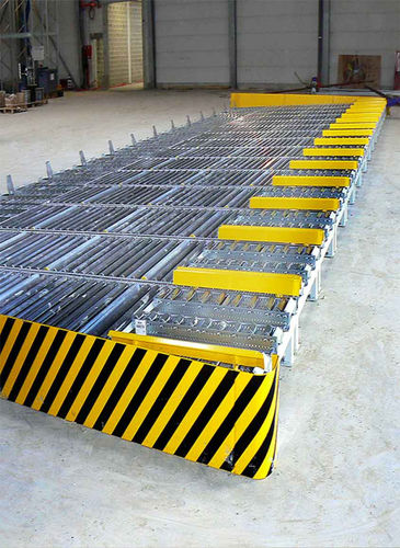Rollenförderer - Galler Lager- und Regaltechnik GmbH - pneumatisch / horizontal / Transport