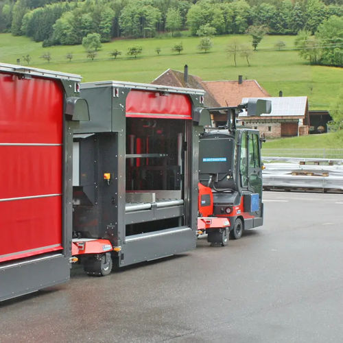 Transporter auf Raupen - Neumaier Industry GmbH & Co. KG - auf Rädern