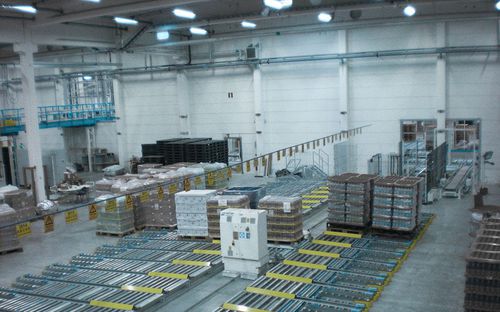 Elektrischer Shuttle-Wagen - System Logistics S.p.A.