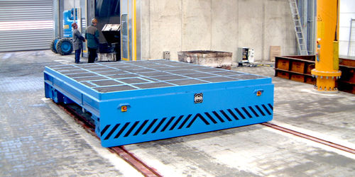 Elektrischer Transferwagen - PLAN - Industriefahrzeug GmbH & Co. KG