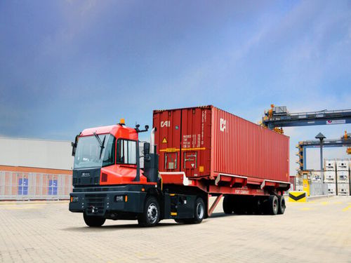 Dieselschlepper - T2i - Kalmar Germany GmbH - 4 Räder / Sitz / Schlepp