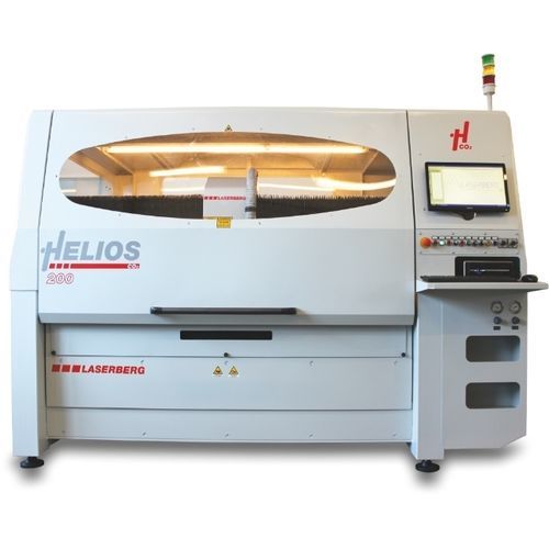 Laser-Schneidplotter - HELIOS CO2 - LASERBERG TECH SRL - für Gewebe / für Kunststoffe / für Holz