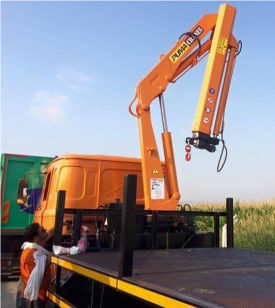 Kran zum Laden - Puma Crane LTD.ŞTİ. - LKW-montiert / mit Gelenk / zusammenklappbar