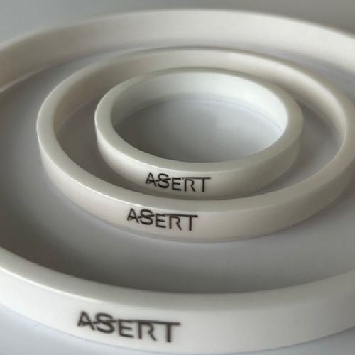Maßgefertigter Ring - ASERT SRL