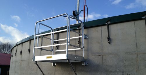 Arbeitsplattform - Nesemeier GmbH - für Baustellen