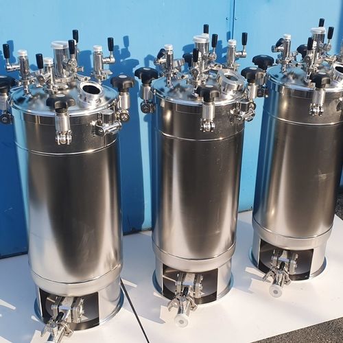 Bioreaktor für photochemische Prozesse - Meili Technology SA - für die Pharmaindustrie / mit Magnetrührer / Schüttel