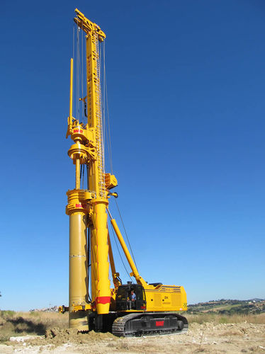 Bohrgerät / Schneckenortbeton-Verfahren SOB - HR 420-800 - MAIT S.p.A. - geotechnische / Pfahl / auf Raupen