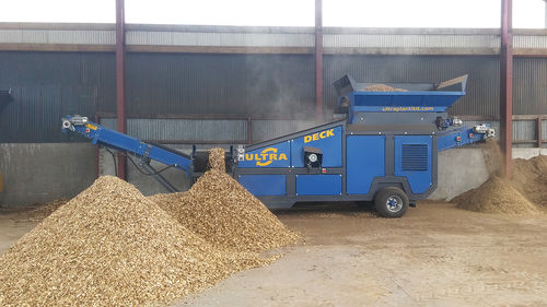 Trockensiebungs-Siebmaschine - 3WAY  - Compact Screens - für Recyclingprodukte / mobil / Vibration