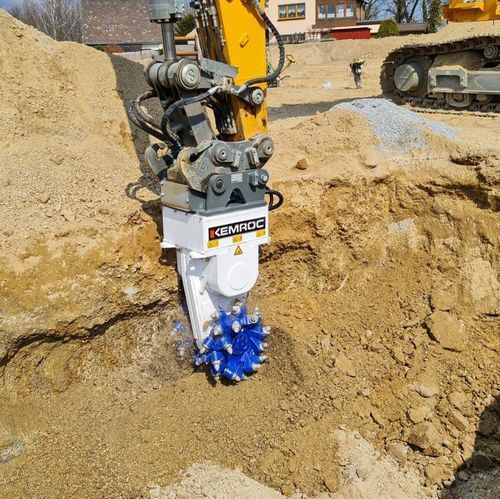 Schrämfräse für Bagger - EKT 100 - KEMROC Spezialmaschinen GmbH - im Kaltzustand