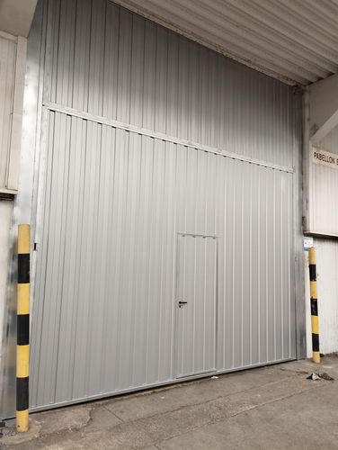 Einflügeltür - Pleleva  - PUERTAS SECADES - Metall / für den Innenbereich / Industrie