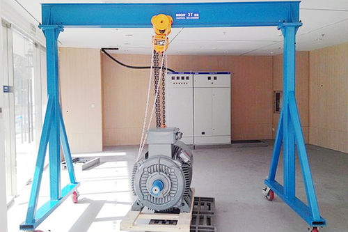 Mobiler Portalkran - HUAGONG INDUSTRY GROUP - Einträger