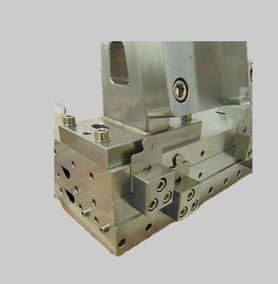 Extrusionswerkzeug mit flexibler Lippe - Precision Die Systems - Mehrschicht