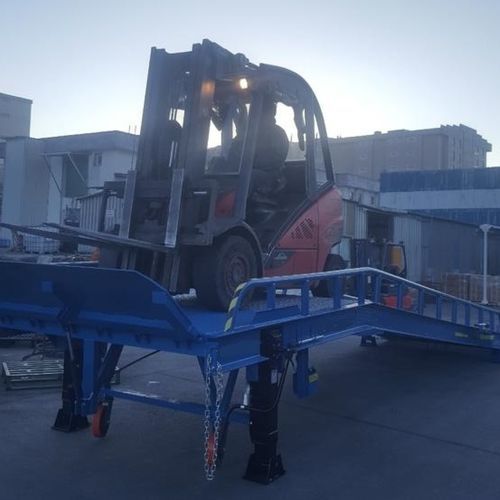 Fahrzeug-Laderampe - MR - OHC LIFT - mobil / hydraulisch / teleskopisch