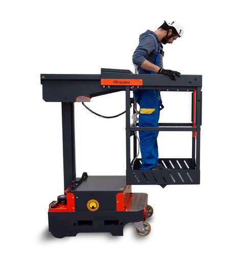 Hubarbeitsbühne mit Eigenantrieb - E5 ES Move - Elevah - elektrisch / für Baustelle / für Fabriken