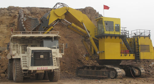 Großformatiger Hydraulikbagger - WYD260/WY260 - TAIYUAN HEAVY INDUSTRY CO.,LTD - auf Raupen / elektrisch / Diesel