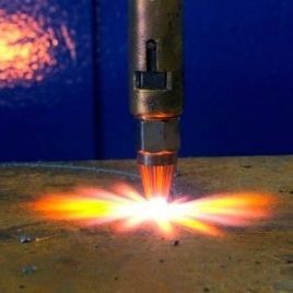 Stahl-Schneiden - L'UNION DES FORGERONS - Edelstahl / eisenfreie Metalle / Karbonstahl