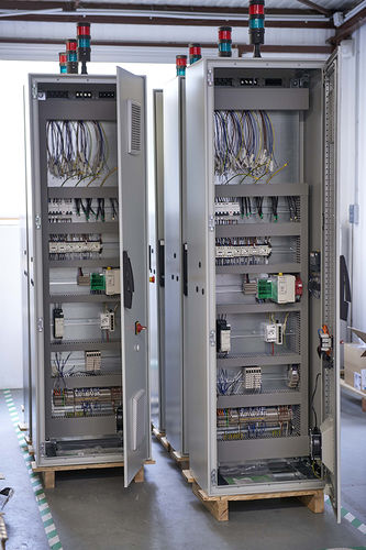 Steuerungsschaltschrank - STI GENLIS - Industrie / automatisch