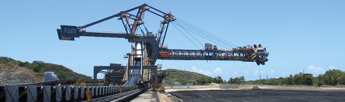 Schaufelrad-Stacker/Reclaimer - BEUMER Group GmbH & Co.KG
