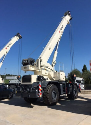 LKW-montierter Kran - TRT 90 - Tecno-Gru Srl - Ausleger / Offroader / Gegengewichts