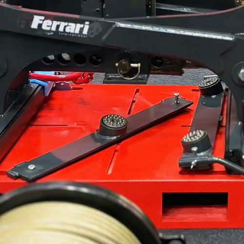 Einsatz / Rollen Zackenlaschen - Ferrari International 2 S.p.A. - Stahl / rund