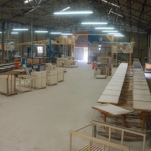 Gipselemente-Produktionsanlage - TALLERES FARRAÚS sl. - automatisch