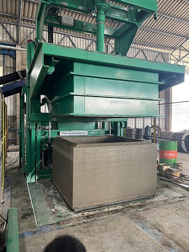 Produktionsmaschine für Betonrohre - PRO1.1 - CROCI MARIO E FIGLI SRL - vollautomatisch