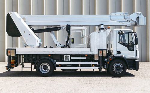 LKW-montierte Teleskoparbeitsbühne - PTJJ 36.29S - KLUBB - Diesel / für Außenbereich / für Baustelle