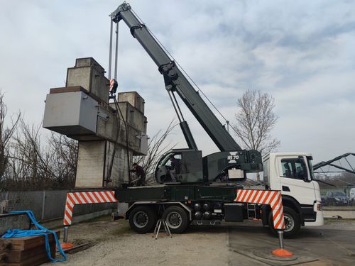 LKW für Hubanwendungen - KT 90.23 - CRANE srl - Kran