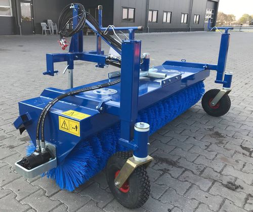 Aufsitzkehrmaschine - VHT series - AP Machinebouw B.V. - für Gabelstapler / für Lademaschinen / hydraulisch