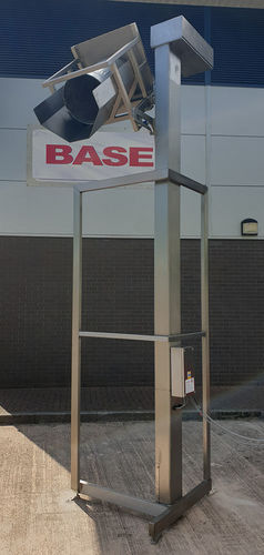 Elektrischer Mülltonnenkipper - BTM/200/3200/B - Base Handling Products Limited