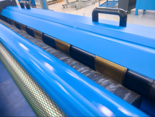 Prägeanlage für Papier - CNEBM - Spark Machinery srl - Rotation / Motor