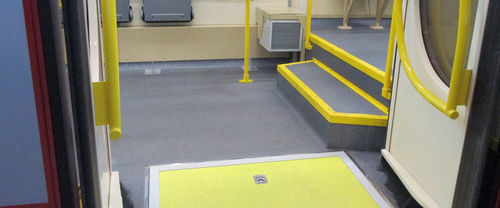 Bodenbelag für Zug / PVC - TRAVELLER CLASSIC HL - Gerflor - zum Kleben / selbstklebend / Rutschfest
