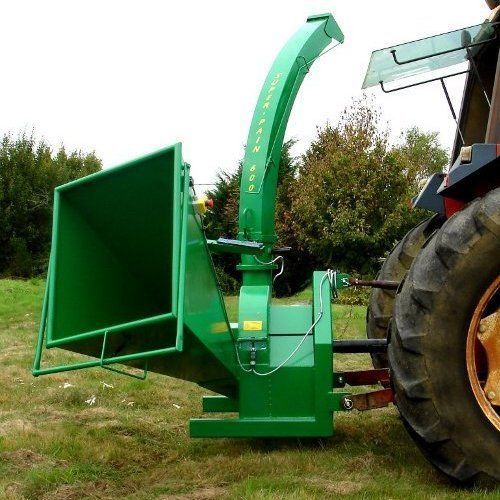 Traktormontierter Holzhäcksler - SUPER-PAIN 600 - EQUIPE JEAN PAIN SARL - auf Anhänger