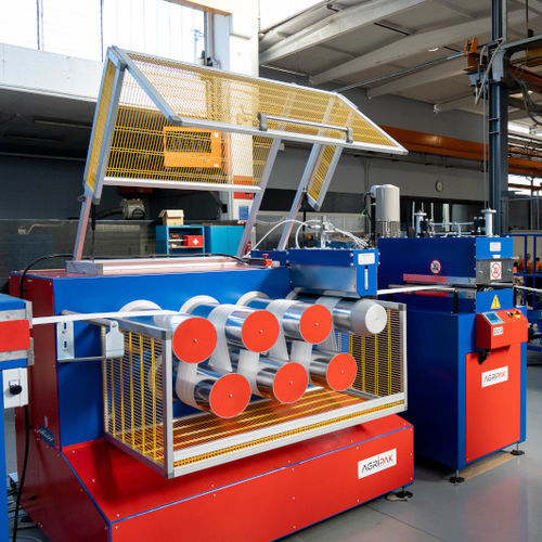 Polymer-Spinnmaschine - Agripak srl - Polypropylen / automatisch