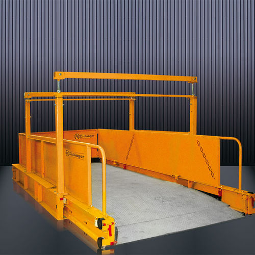 Automatischer Lastenaufzug - 1700.1 series - Eichinger Equipement - Säulen