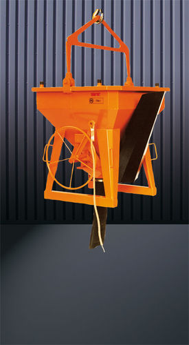 Achteckiger Betonkübel - 1032H series - Eichinger Equipement - Bodenablauf