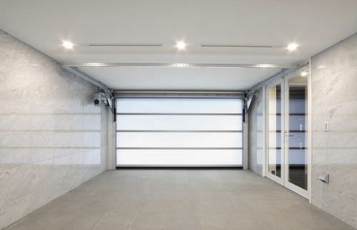 Sektionaltor - HTU - Puertas Angel Mir - Glasfaser / für Außenbereich / Industrie