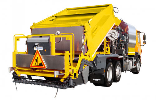 Bindemittel-Verteiler Splittstreuer - CHIPSEALER A - SECMAIR