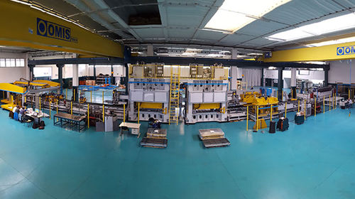Tür-Umformmaschine - COMI GROUP - Metall / für Edelstahl / automatisch