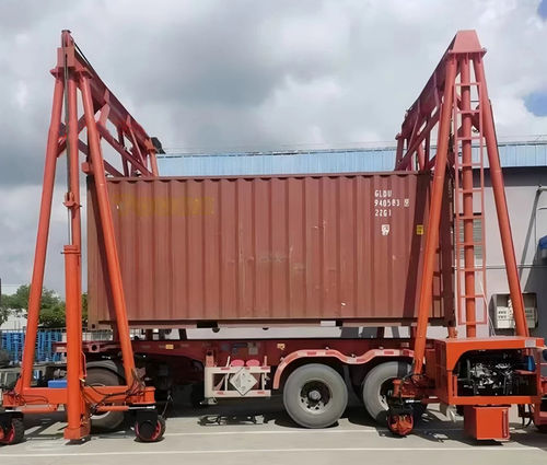 Portalkran mit Gummireifen - XCMG - für Container / gehärtet