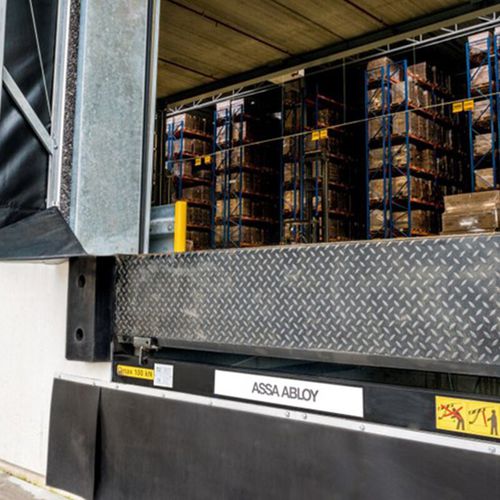 Hydraulische Überladebrücke - DL6010S - ASSA ABLOY Entrance Systems - mit Klappkeil